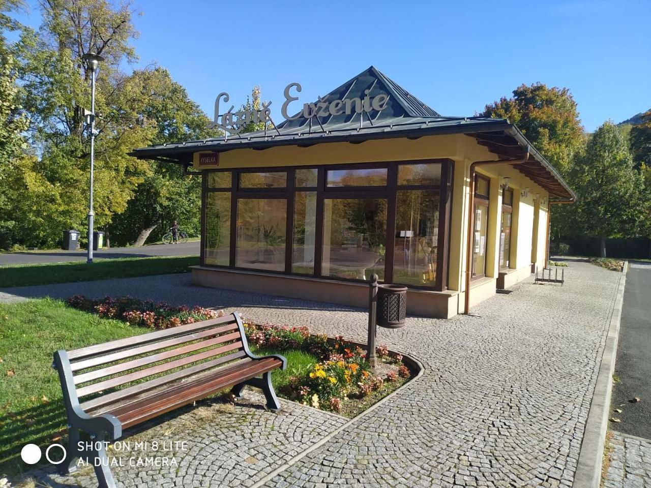 Chata Lazne Evzenie Klášterec nad Ohří Eksteriør billede
