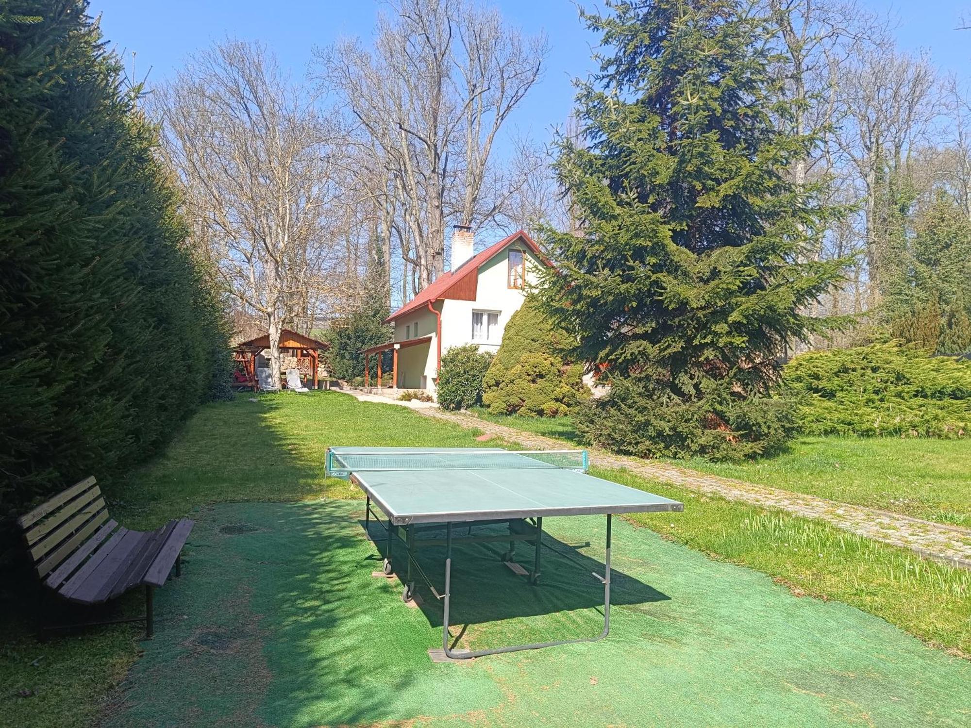 Chata Lazne Evzenie Klášterec nad Ohří Eksteriør billede